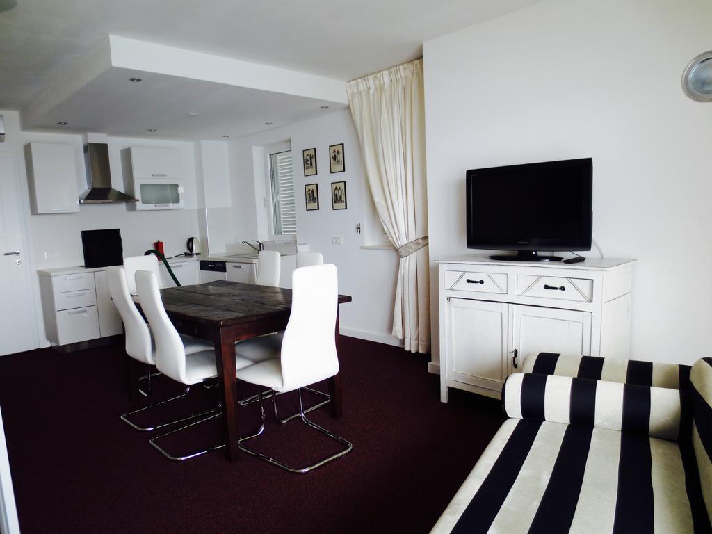Apartments Villa Manda Novi Vinodolski Dış mekan fotoğraf